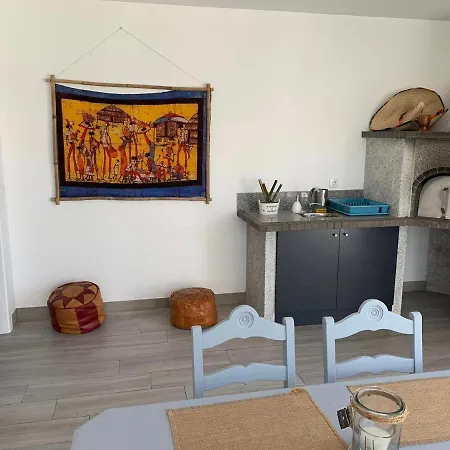 Holiday home Oliver House Poco da Cruz