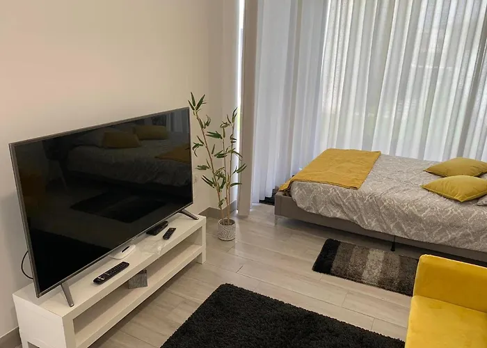 Oliver House Casa vacanze Poco da Cruz